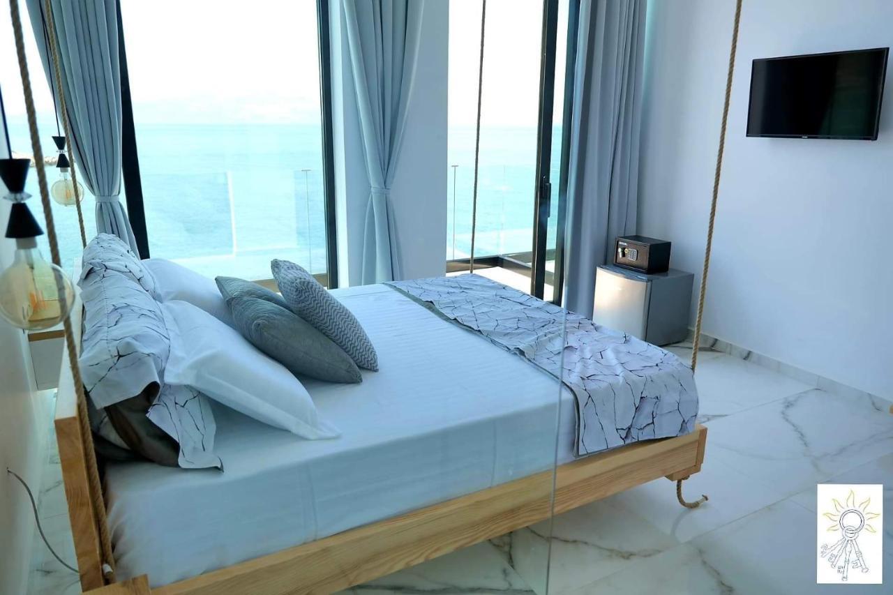 Nili Deluxe Hotell *