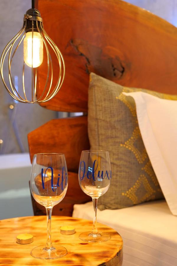 Nili Deluxe Hotell *