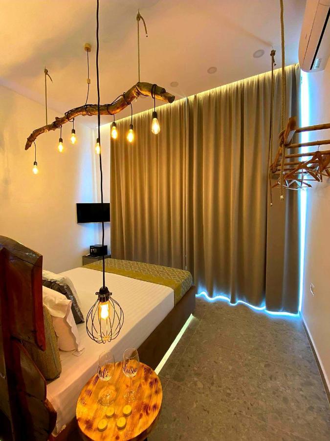 Nili Deluxe Hotell