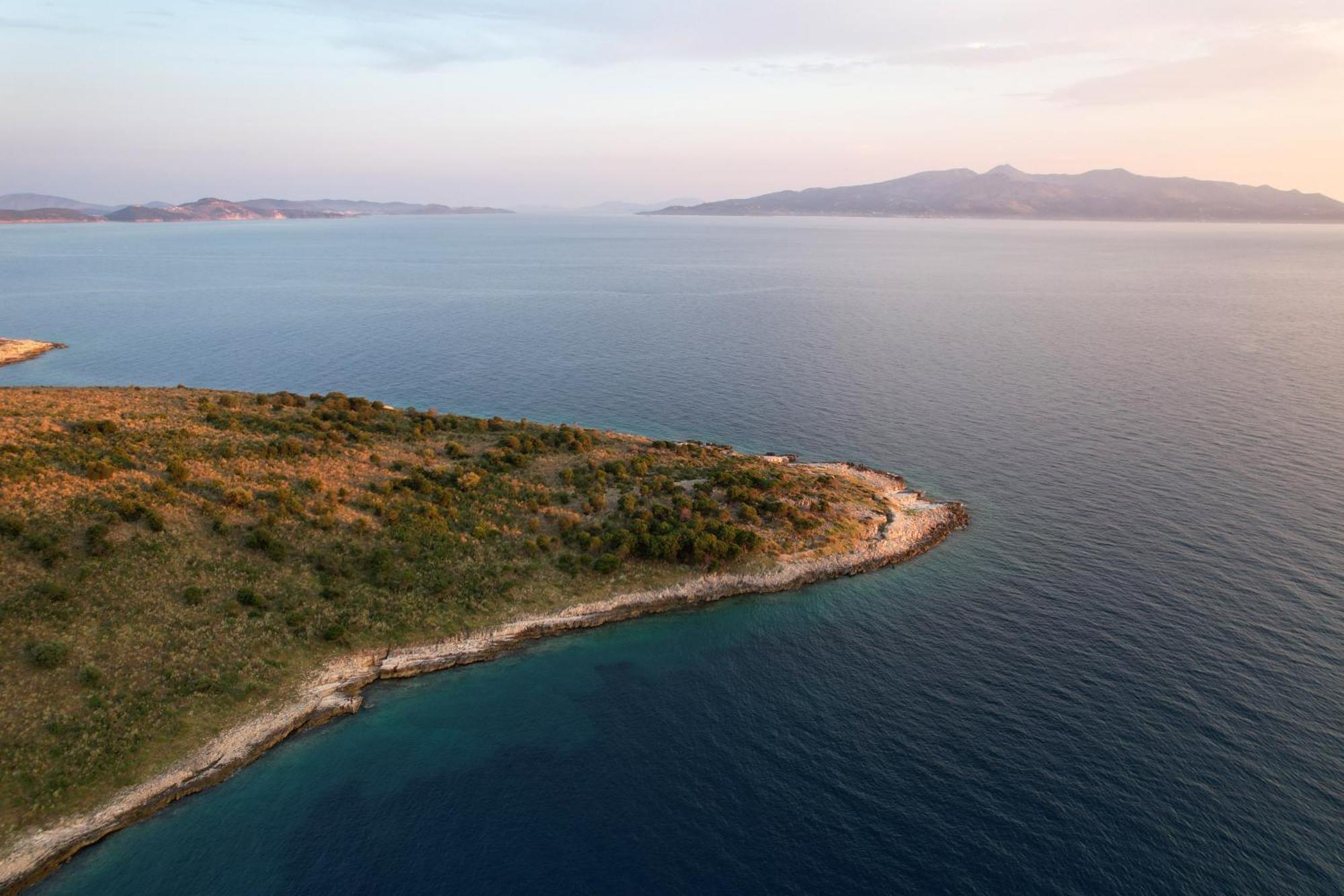 Hotell Nili Deluxe Sarandë